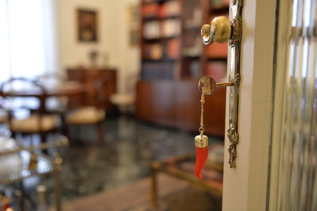 B&B Residenza Via Dei Mille 나폴리 외부 사진