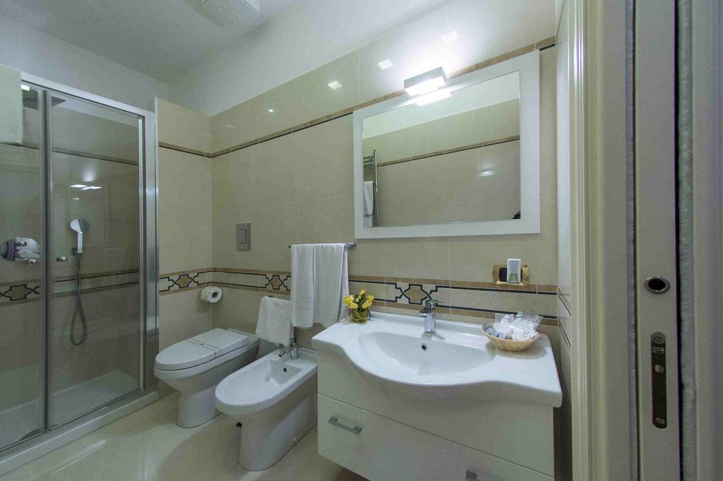B&B Residenza Via Dei Mille 나폴리 외부 사진