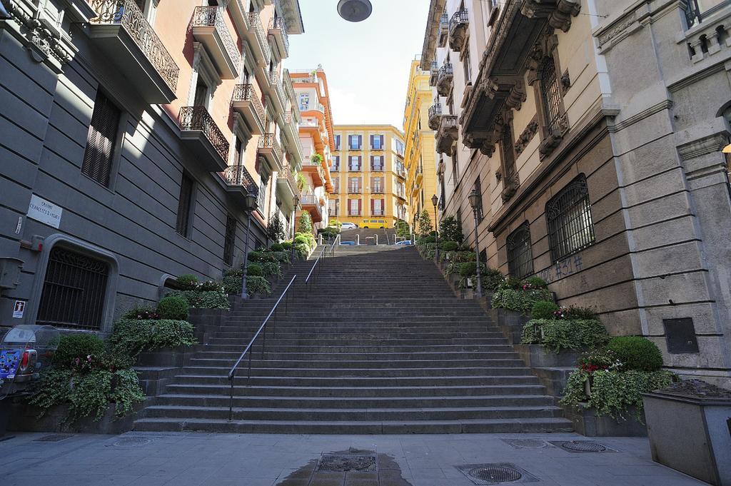 B&B Residenza Via Dei Mille 나폴리 외부 사진