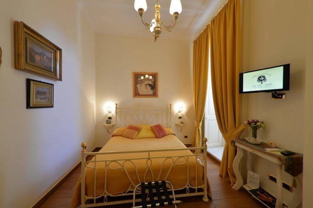 B&B Residenza Via Dei Mille 나폴리 외부 사진