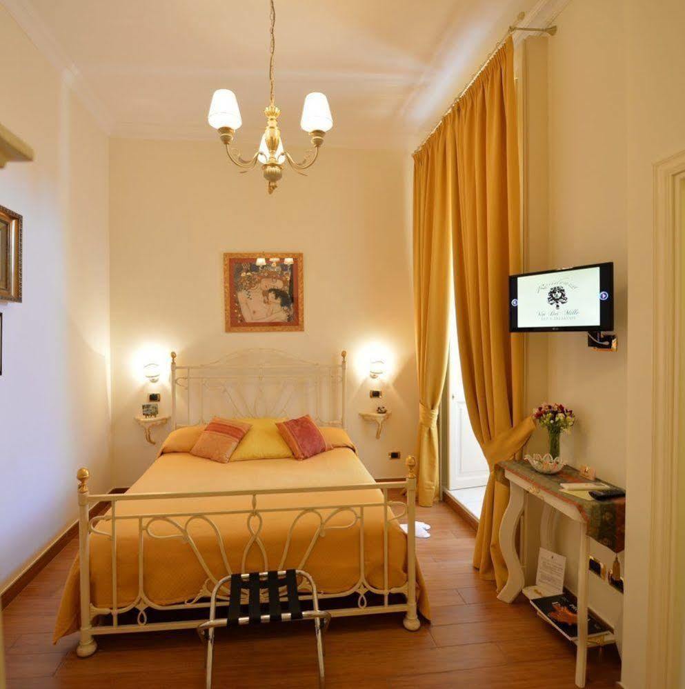 B&B Residenza Via Dei Mille 나폴리 외부 사진